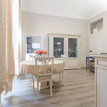 公寓 H11 The Kingdom's Centro-sanremo *